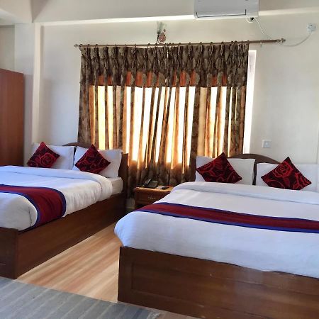 Hotel Asia Покхара Экстерьер фото