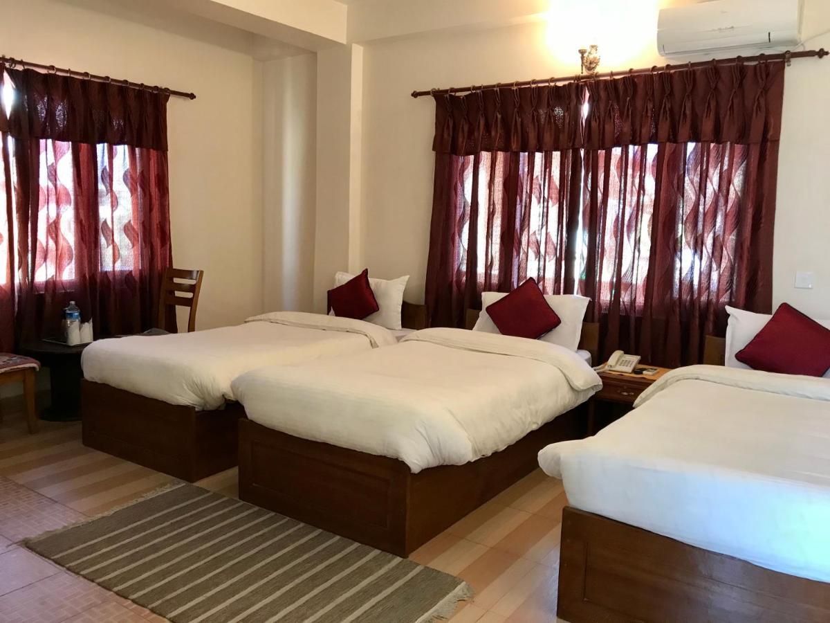 Hotel Asia Покхара Экстерьер фото