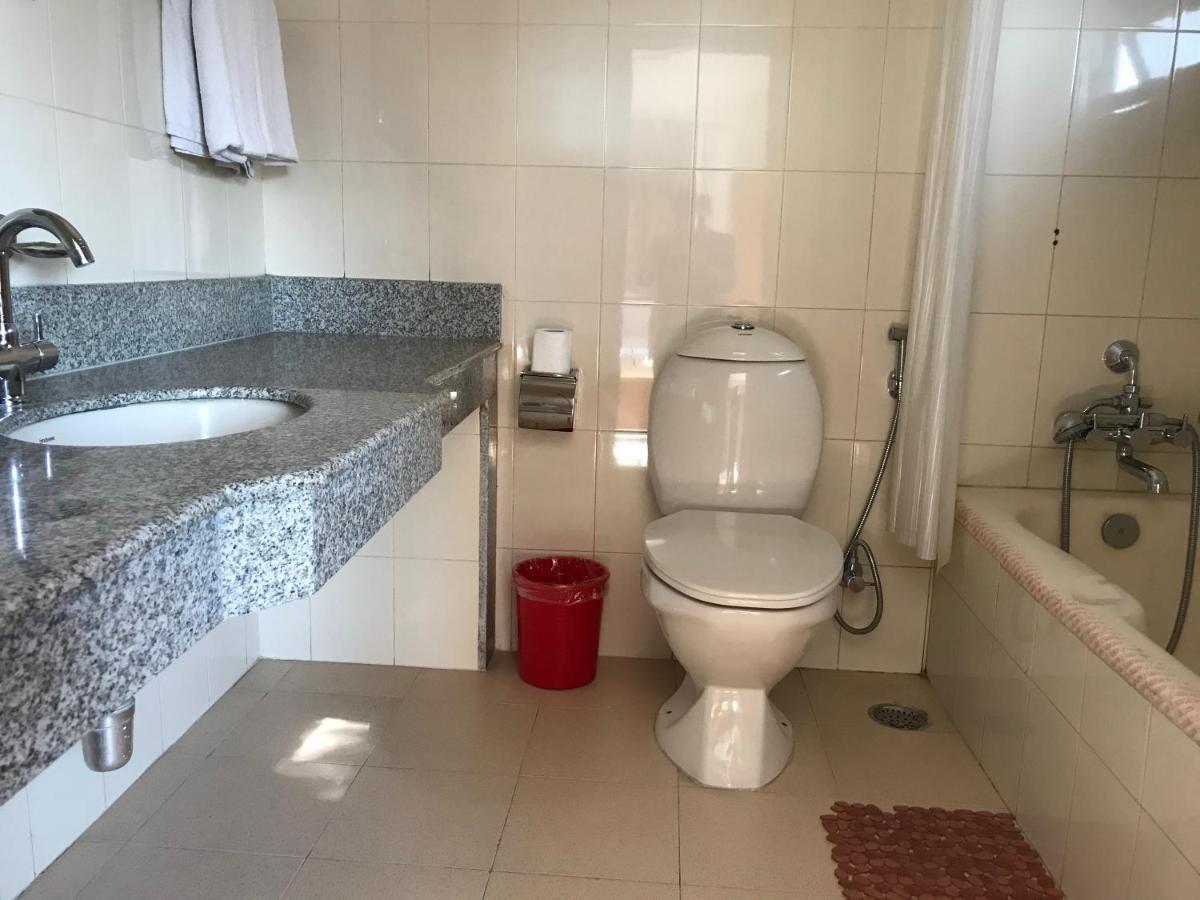 Hotel Asia Покхара Экстерьер фото
