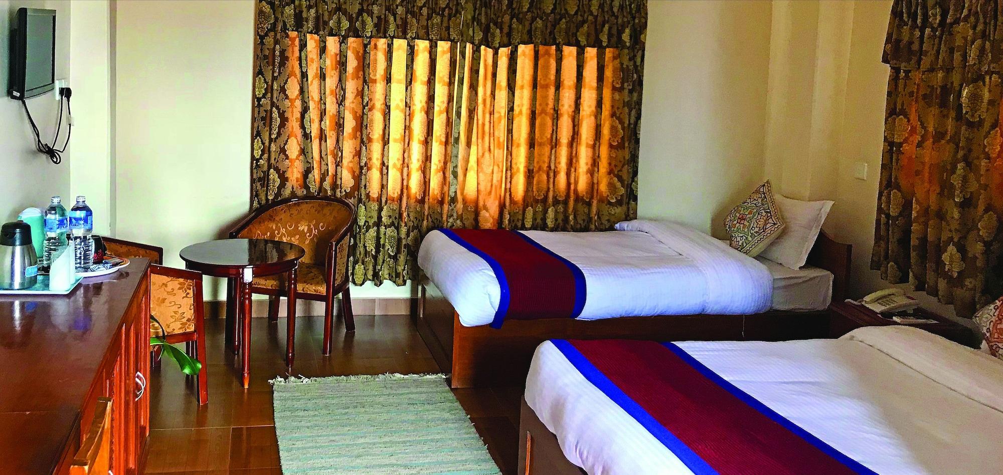 Hotel Asia Покхара Экстерьер фото