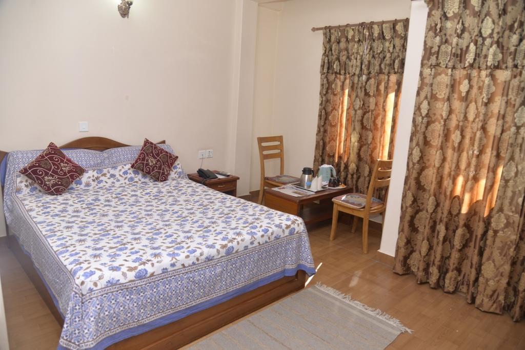 Hotel Asia Покхара Экстерьер фото